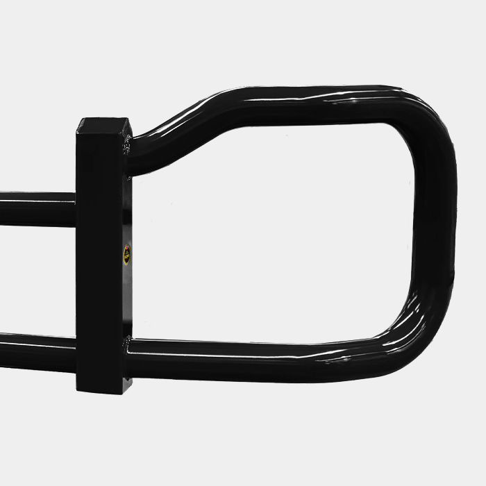 Dark Knight — Freightliner Cascadia P4 4000 Series grill guard